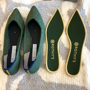 Rothy’s safari points size 10